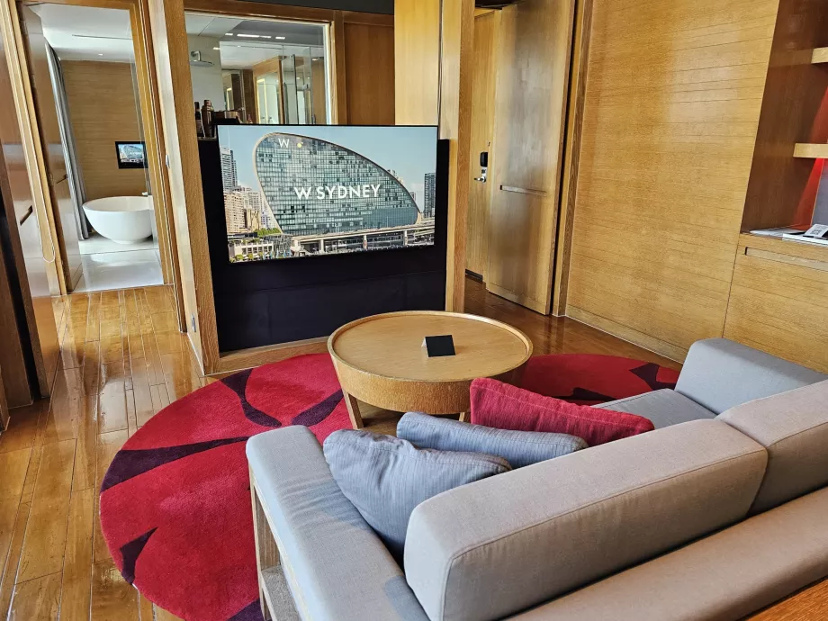 Το δωμάτιό μας με τηλεόραση