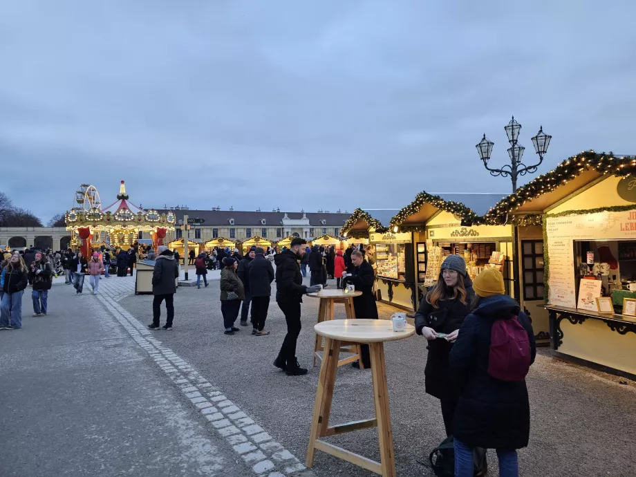 Χριστουγεννιάτικη αγορά Schönbrunn