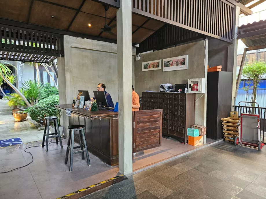 Υποδοχή Homm Chura Samui