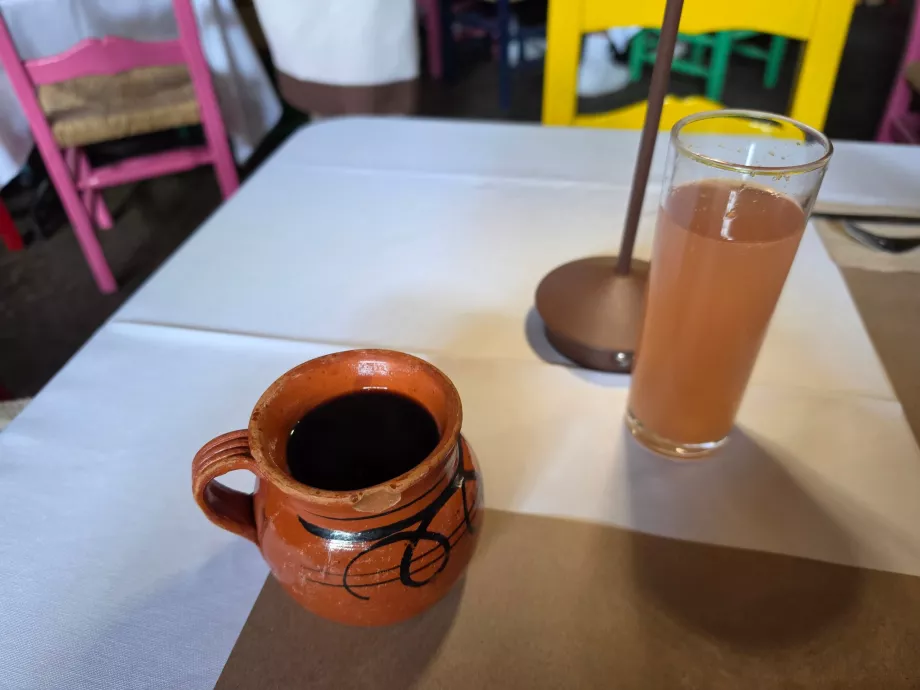 Cafe do Olla και χυμός της ημέρας