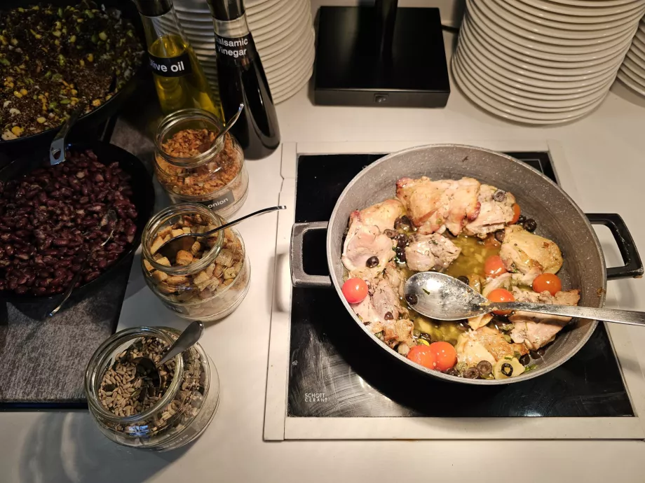 Προσφορά ζεστού φαγητού