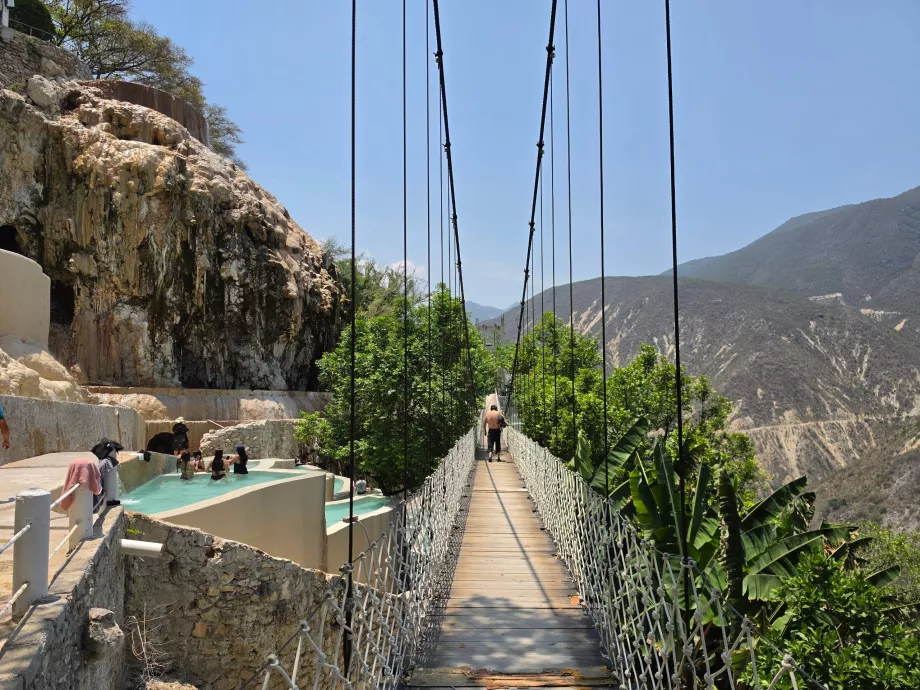 Πισίνες Cascade Tolantongo