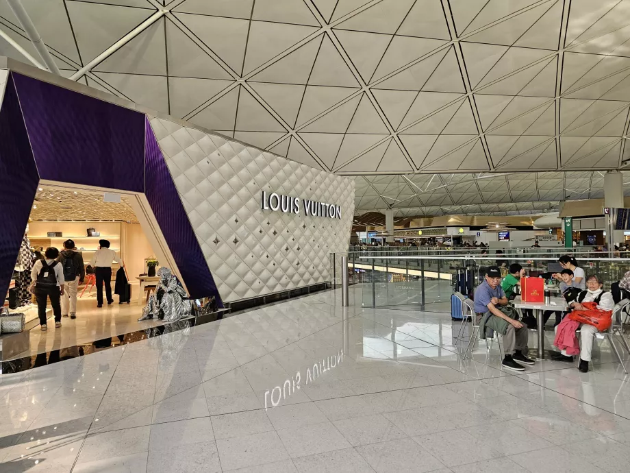 Louis Vuitton, Αεροδρόμιο HKG