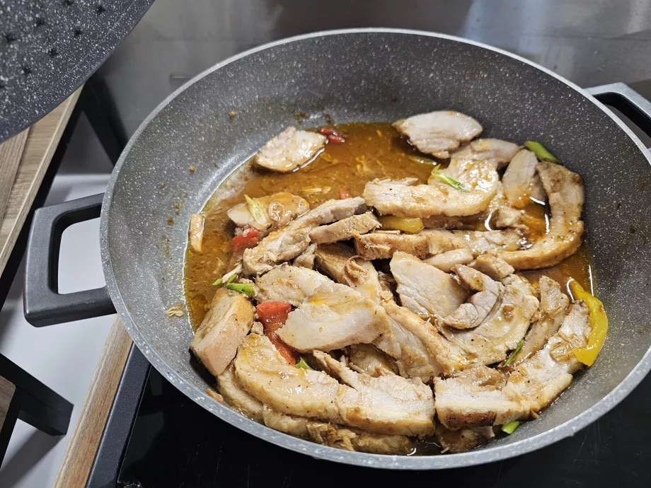 Χοιρινό - μενού γεύματος