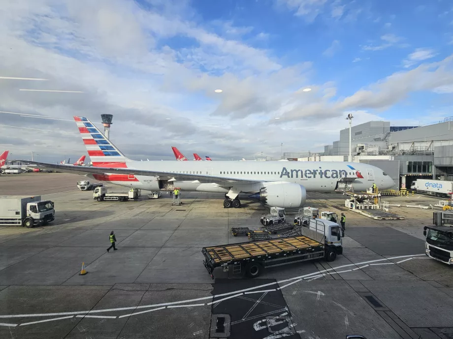 Άποψη της πίστας του αεροδρομίου¨