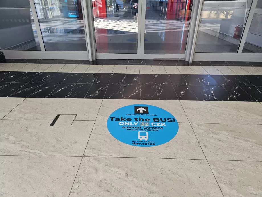 Κατεύθυνση προς τη στάση του λεωφορείου