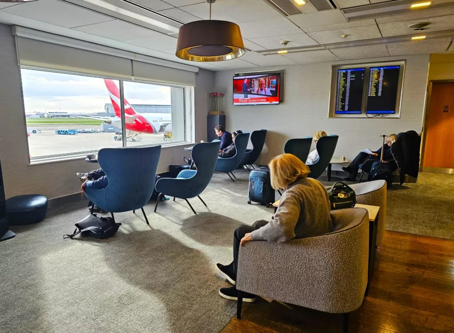 Καθίσματα και γενικό περιβάλλον