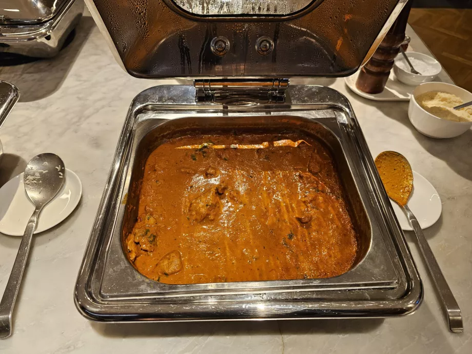 Μεσημεριανό μενού - ζεστά γεύματα