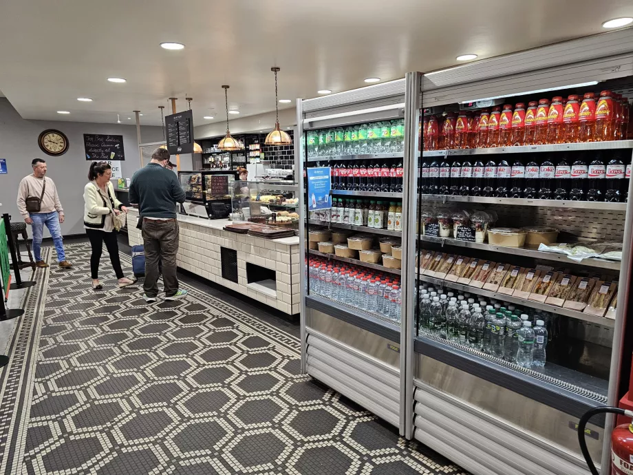 Εστιατόριο αεροδρομίου, δημόσιο μέρος