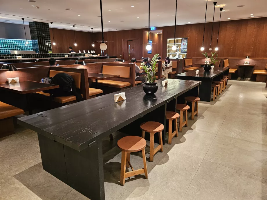 Τραπέζια τραπεζαρίας