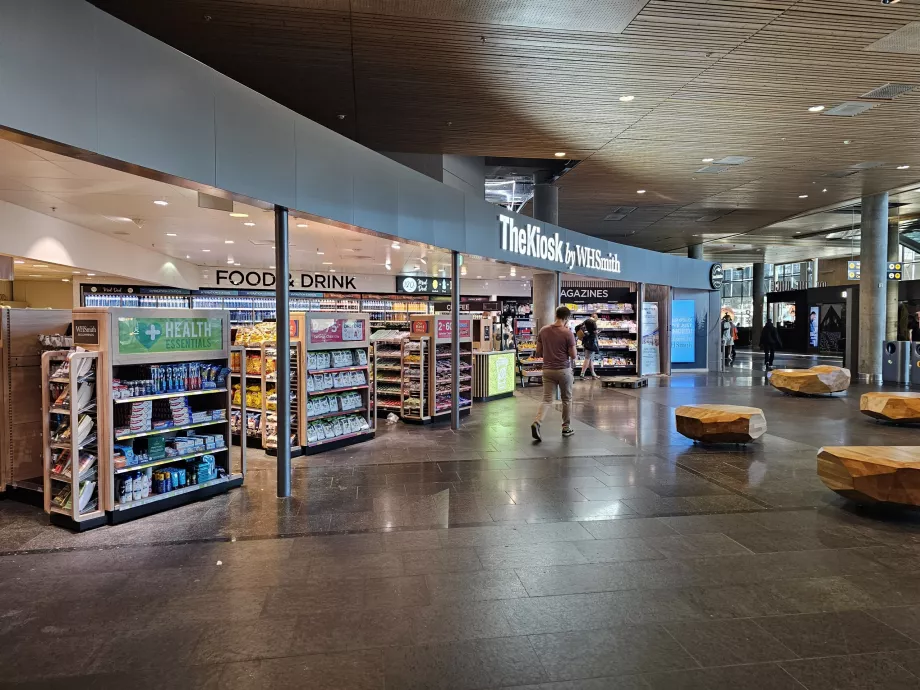 Περίπτερο WHSmith, αίθουσα αφίξεων