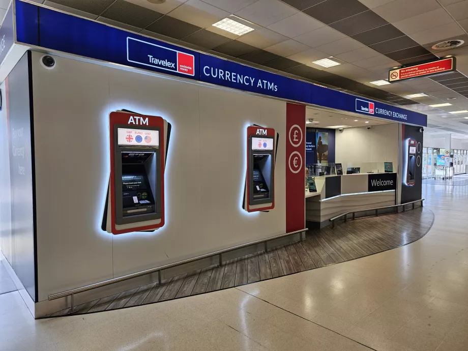 ΑΤΜ και ανταλλακτήρια συναλλάγματος Travelex