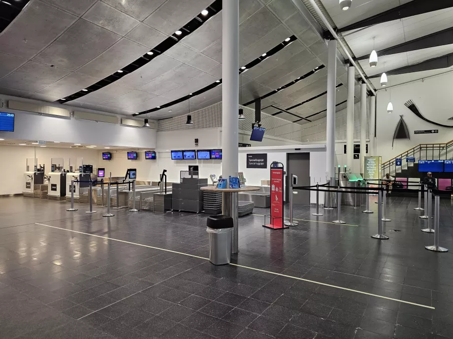 Αίθουσα check-in στο αεροδρόμιο Molde