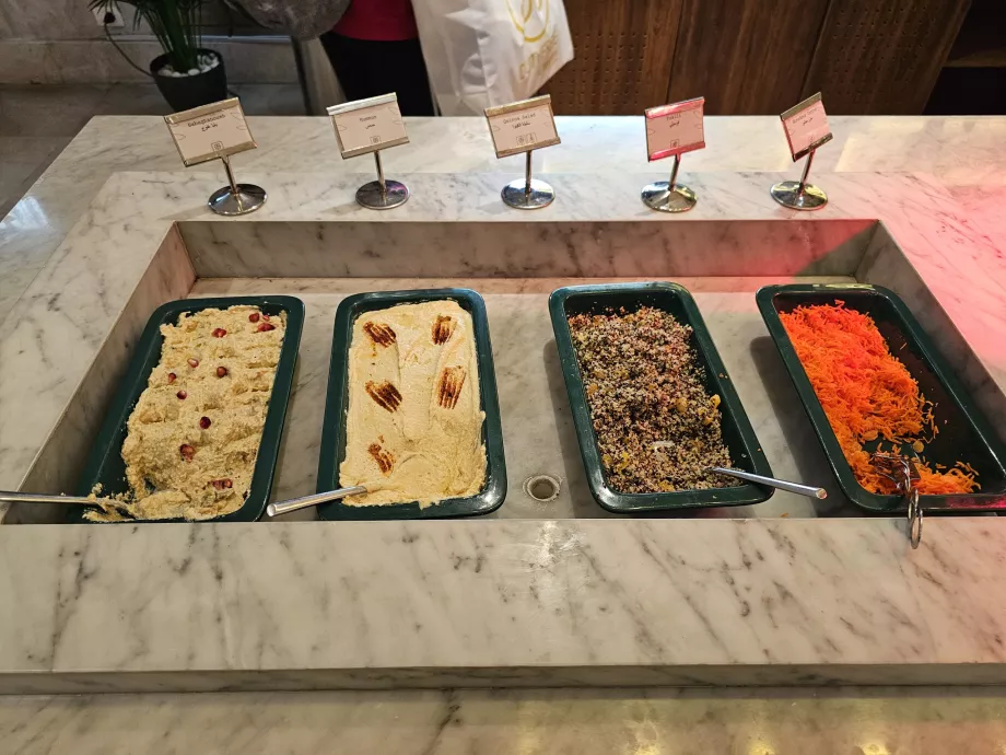 Επιχρίσματα και σαλάτες