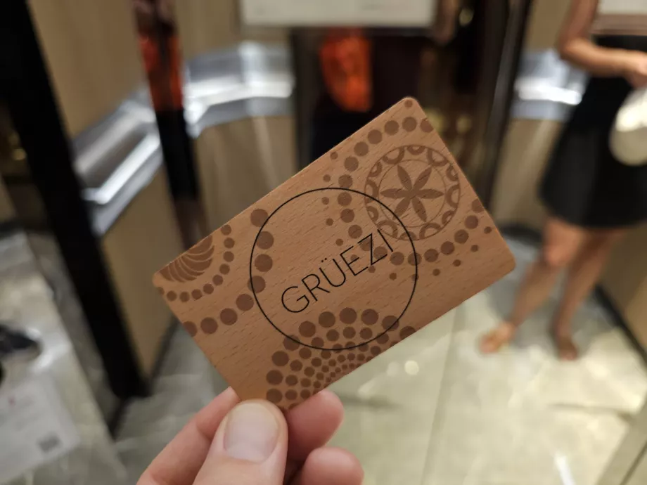 Παραδοσιακή κάρτα swissotel