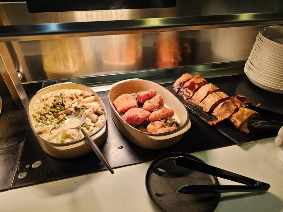 Μπουφές - μεσημεριανό μενού