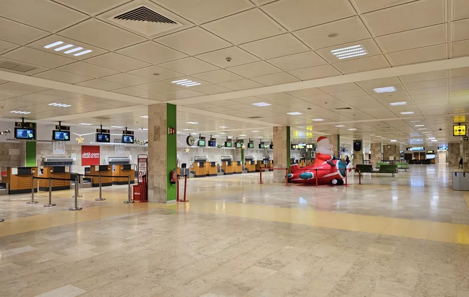 Αίθουσα check-in, Αεροδρόμιο Girona