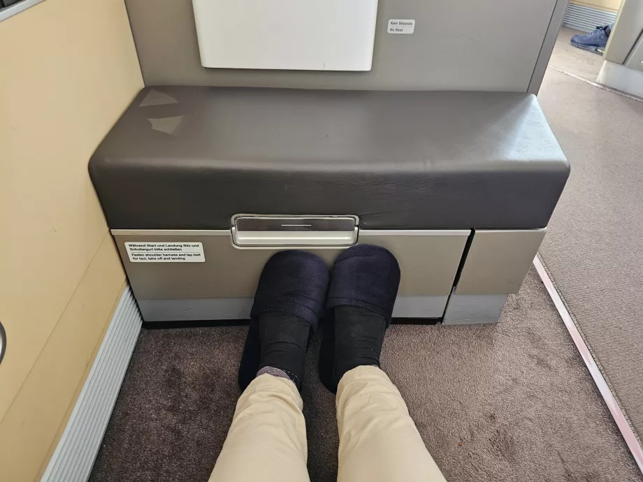 Μαλακές άνετες παντόφλες