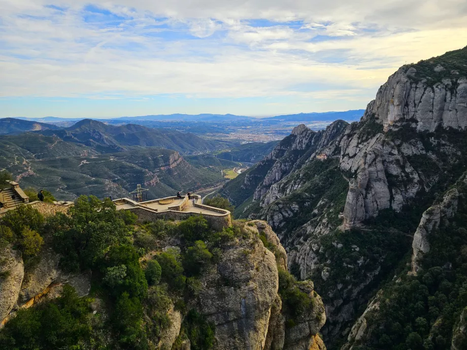 Θέα από το μοναστήρι Montserrat