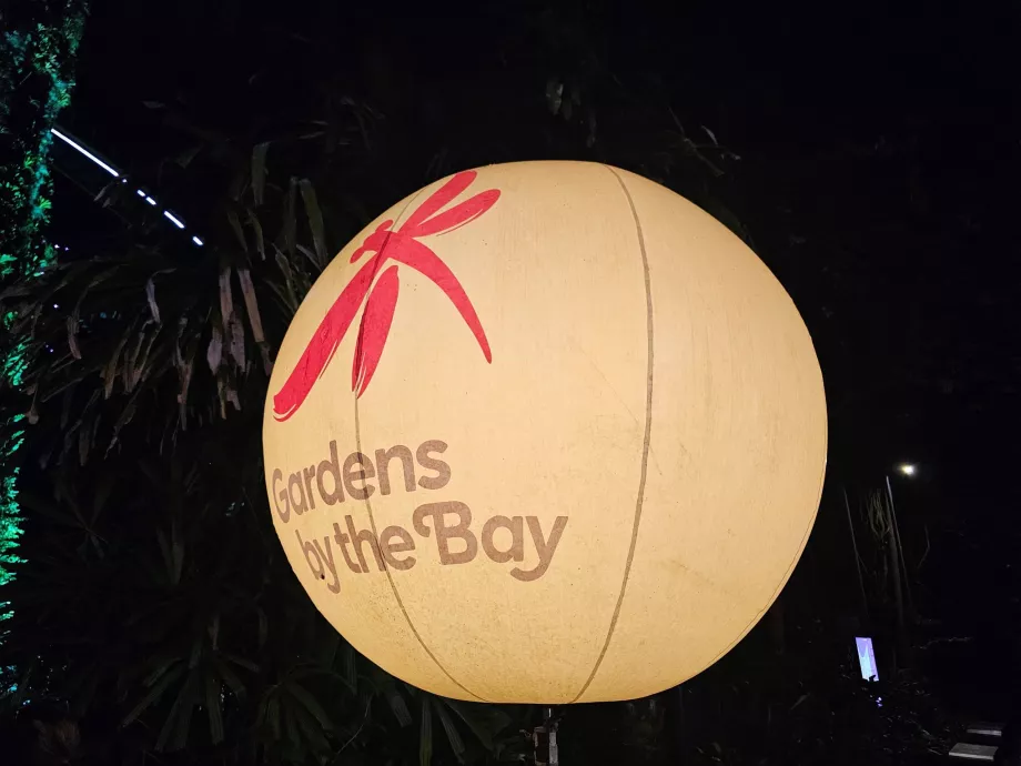 Κήποι δίπλα στον κόλπο