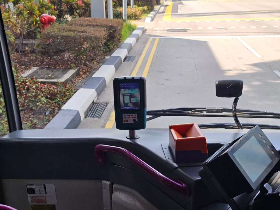 Πληρωμή με κάρτα στο λεωφορείο