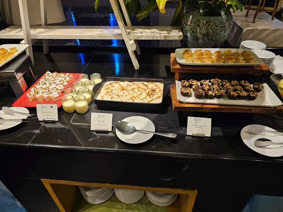 Γλυκά, δείπνο