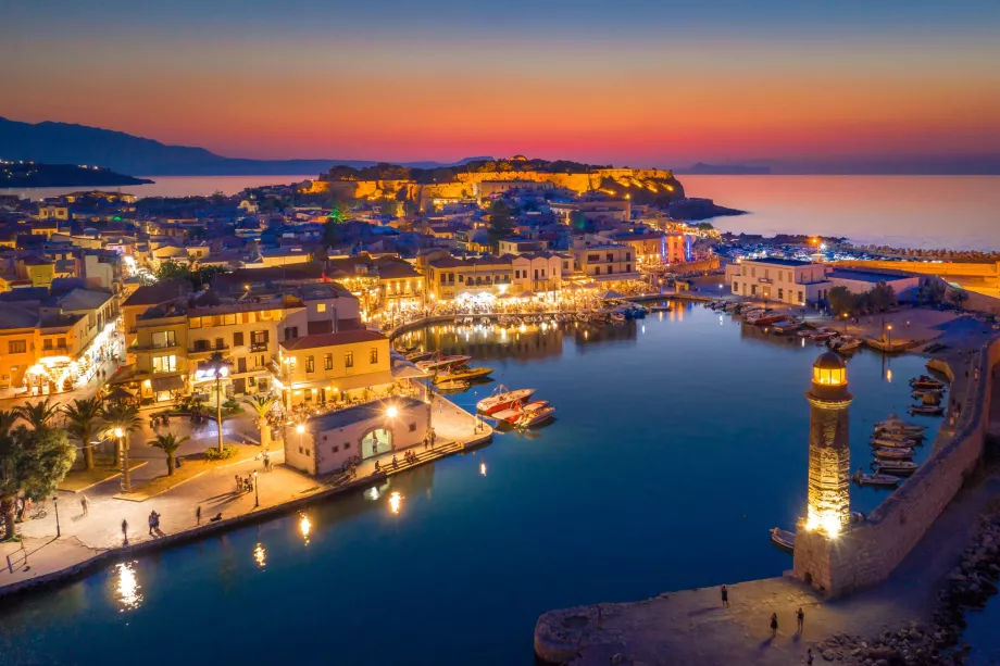 Το Ρέθυμνο τη νύχτα