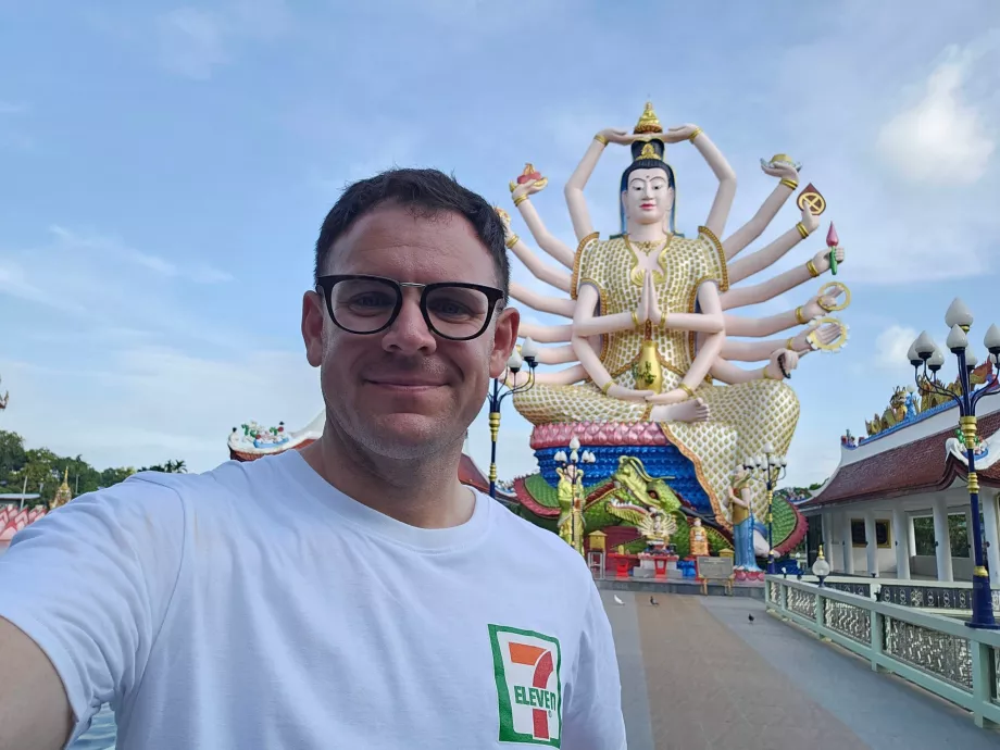 Εγώ στο Wat Plai Laem