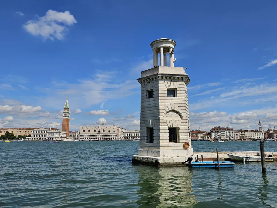Θέα της Βενετίας από το νησί San Giorgio