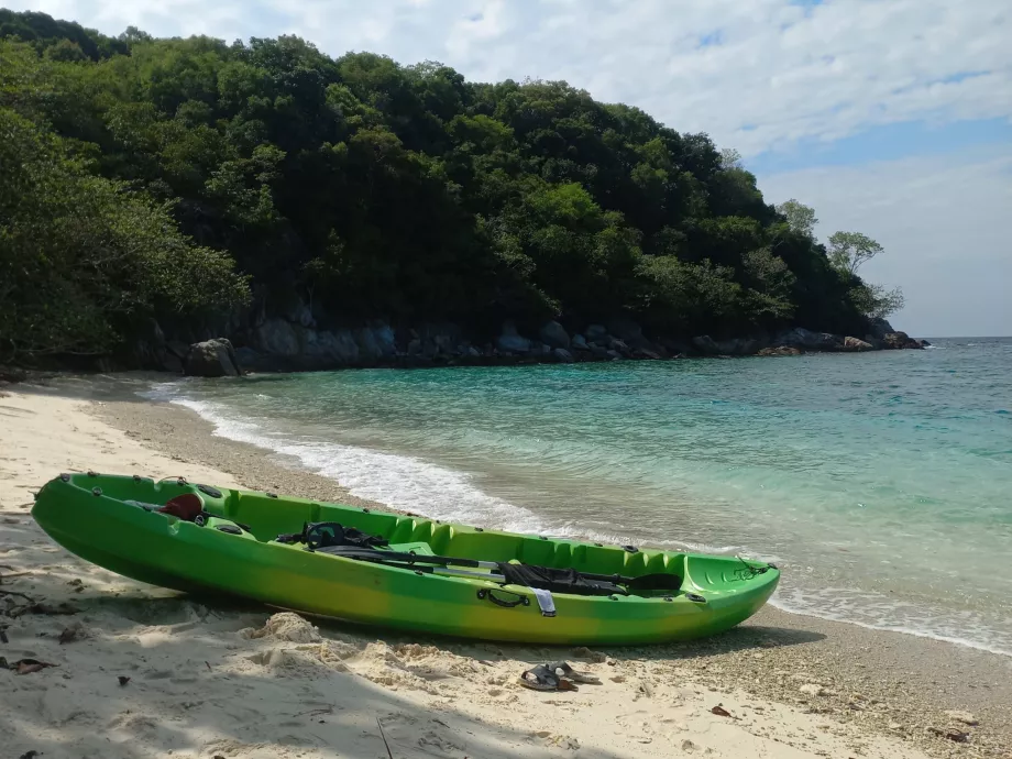 Flora Bay, Perhentiany, Μαλαισία