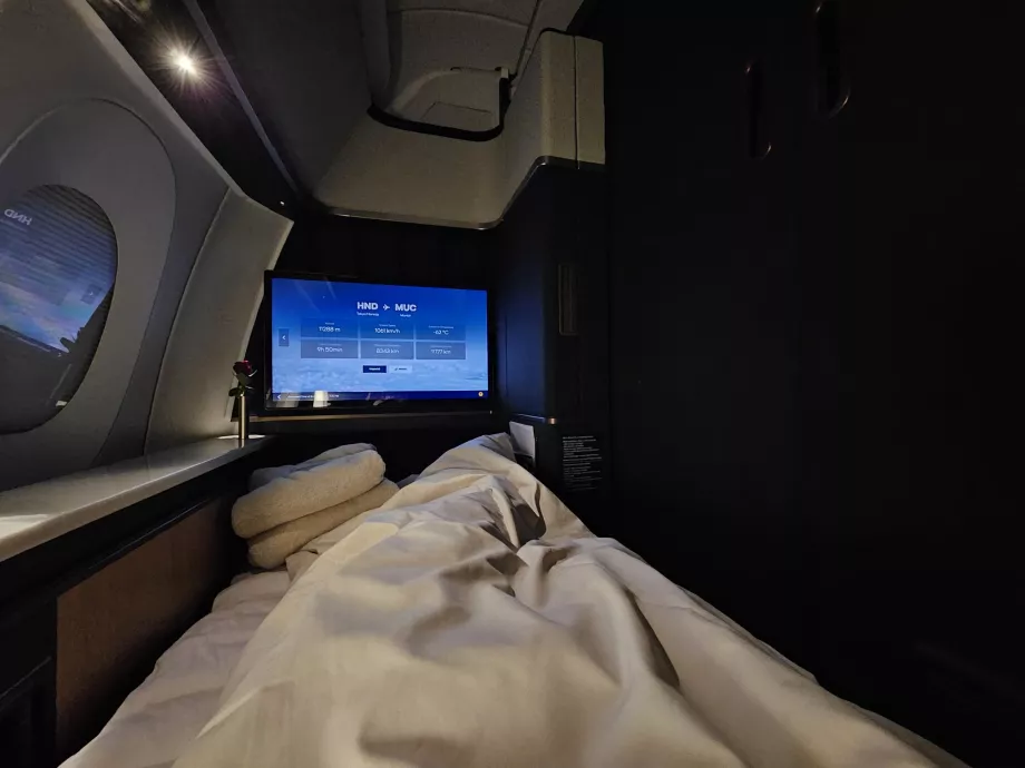 Καναπές που ξεδιπλώνεται σε κρεβάτι