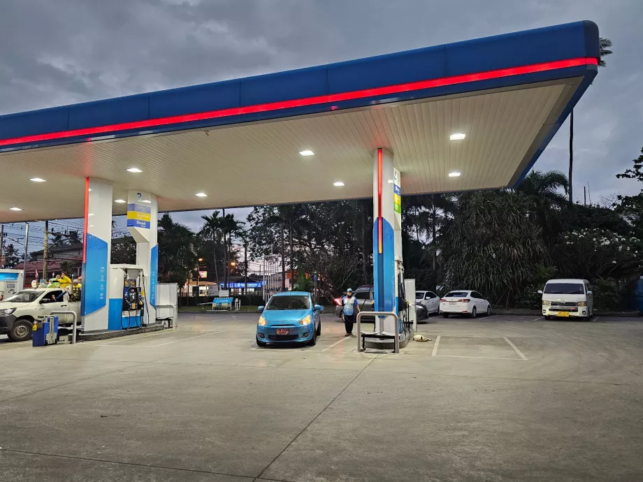 Σύγχρονη αντλία βενζίνης