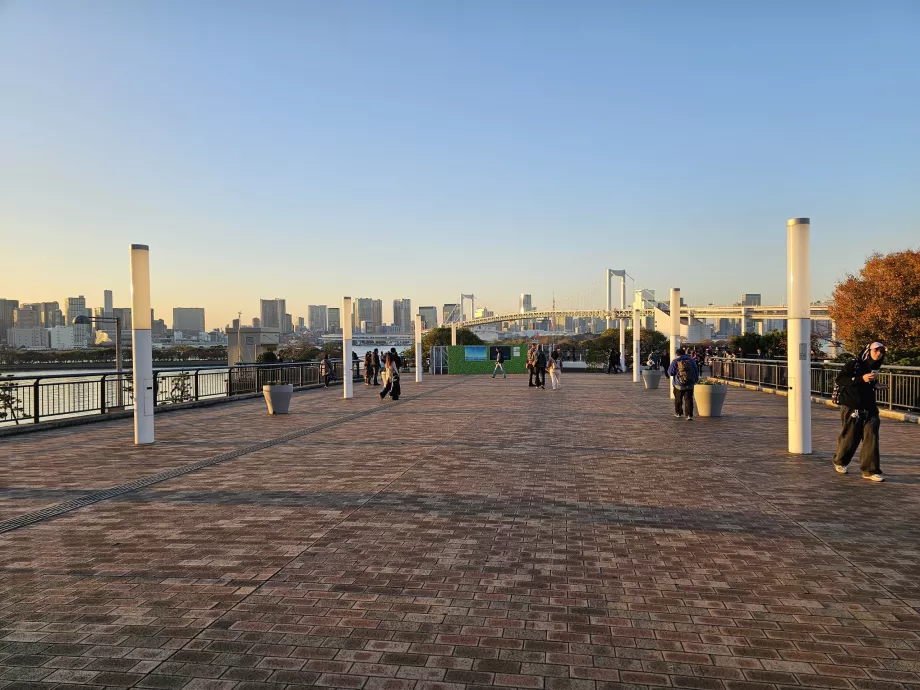 Προαύλιος δρόμος Odaiba