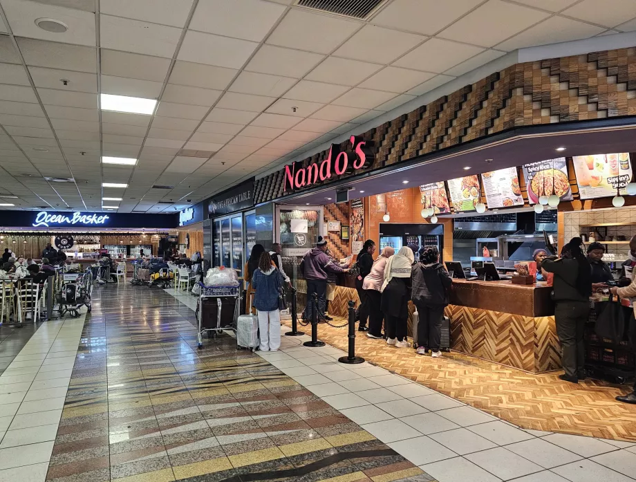 Food Court στο δημόσιο χώρο