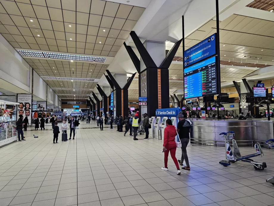 Αεροσταθμός Β, check-in