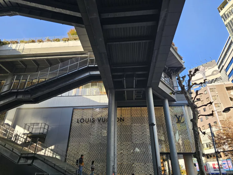 Σκάλα προς το πάρκο Miyashita