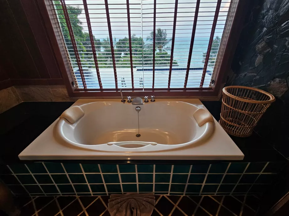 Μπανιέρα στο μπάνιο