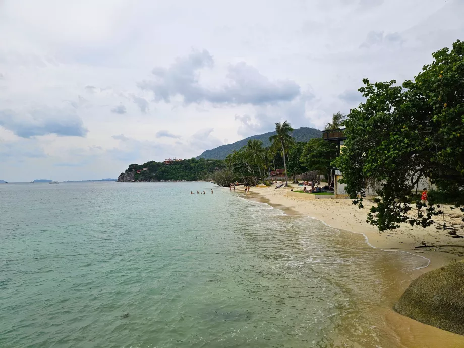 Παραλία Rin Nai