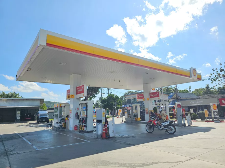 Σύγχρονη αντλία βενζίνης