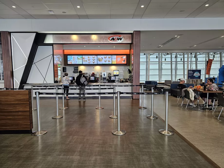 Fast Food στη ζώνη διέλευσης