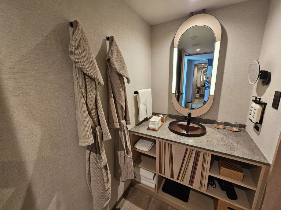 Μπάνιο - νιπτήρας