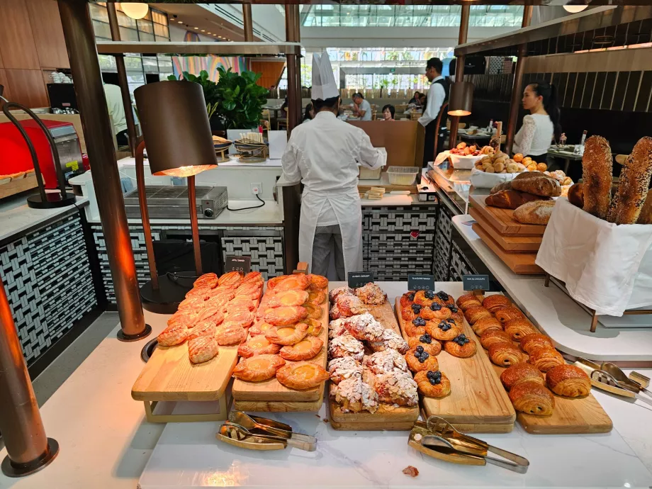 Πρωινό στο εστιατόριο Rise