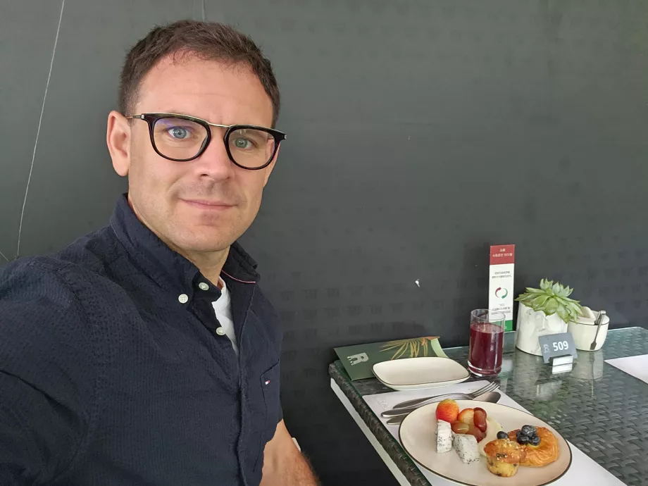 Πρωινό στο εστιατόριο Rise