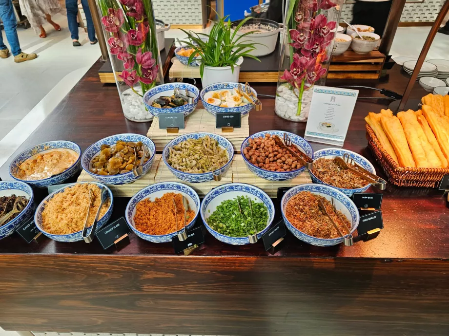 Πρωινό στο εστιατόριο Rise