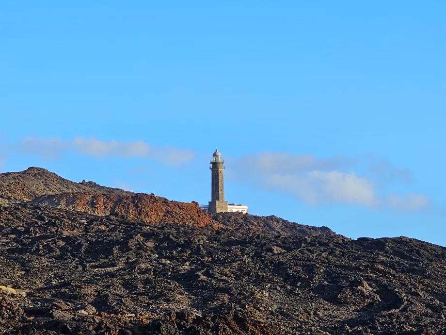 Τοπίο από λάβα γύρω από το Faro de Orchilla