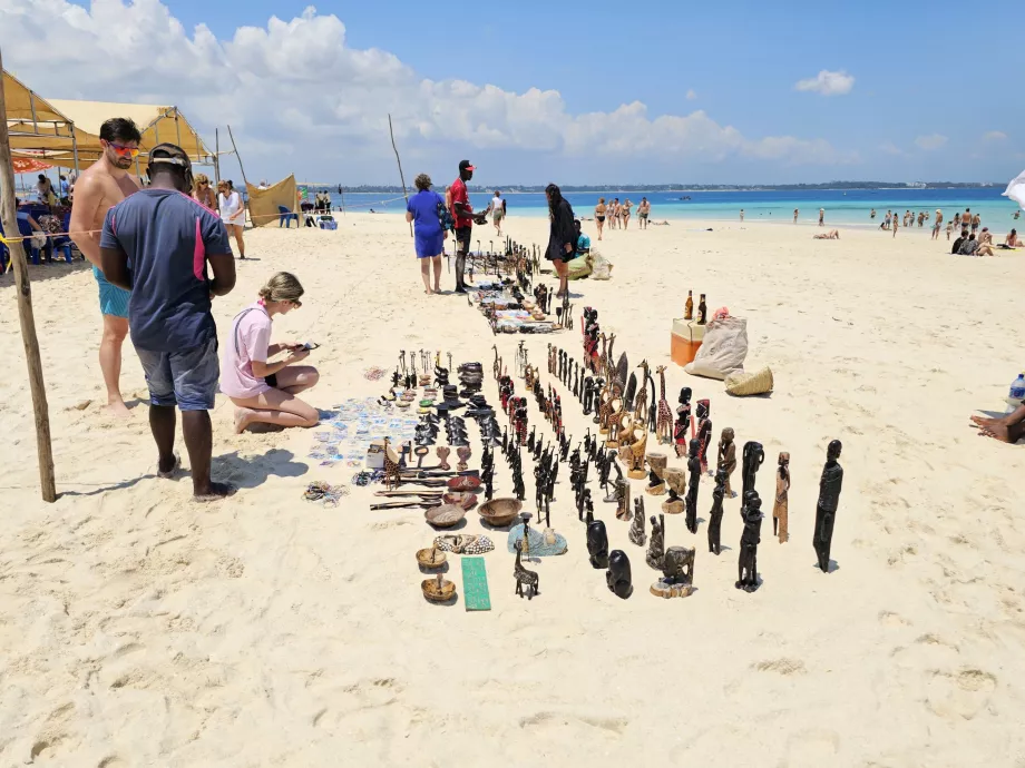 Πώληση αναμνηστικών στο Nakupenda Sandbank