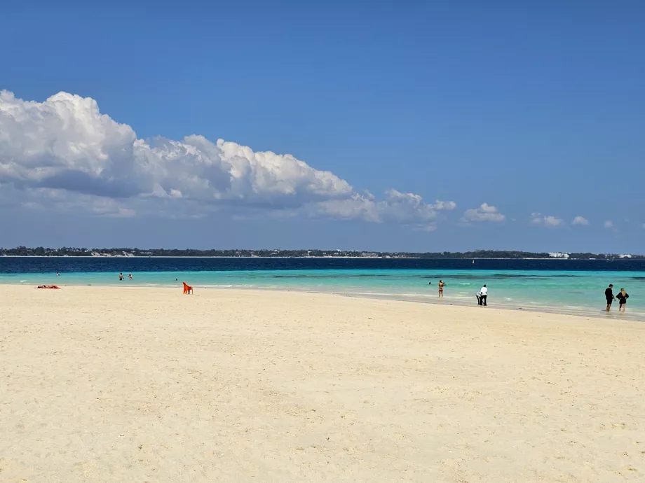 Nakupenda Sandbank