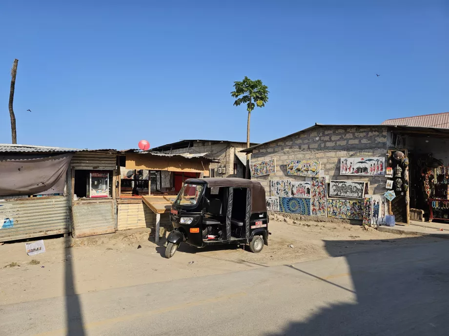 Tuk tuk στο Nungwi