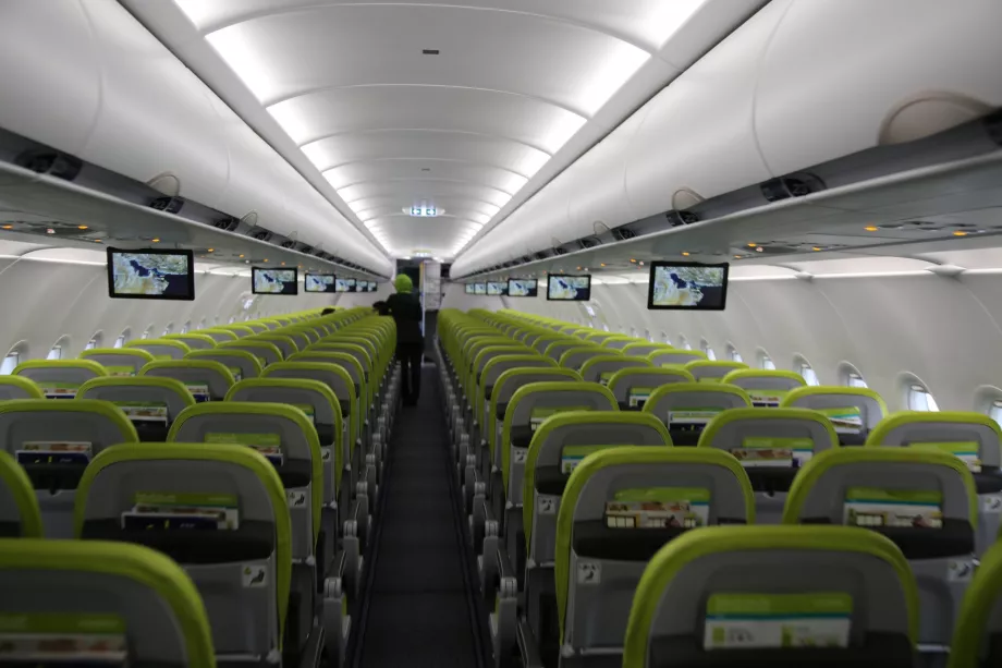 Εσωτερικό του A320 NEO SalamAir