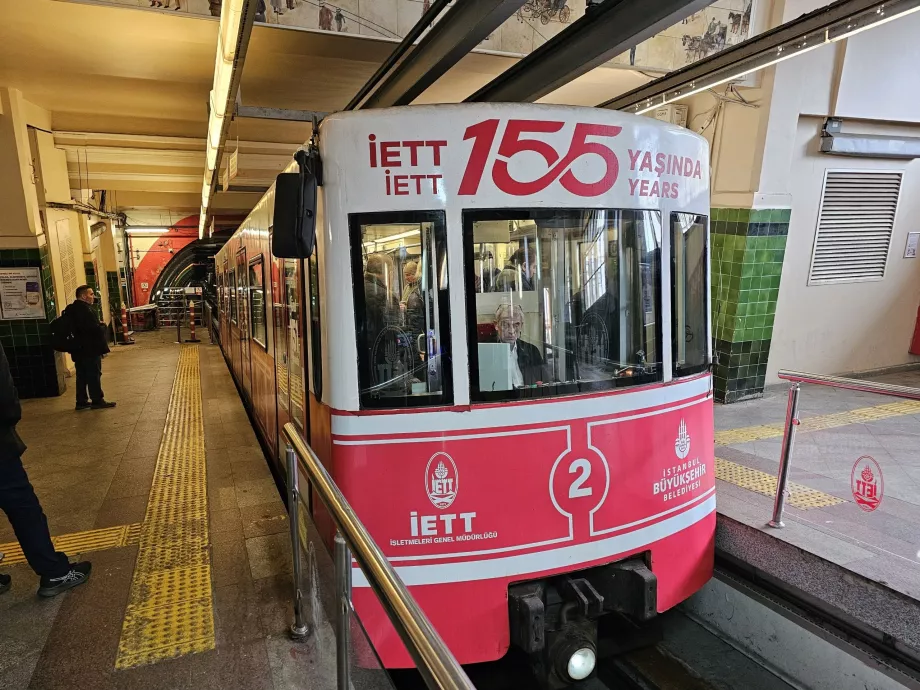 Τελεφερίκ Tünel